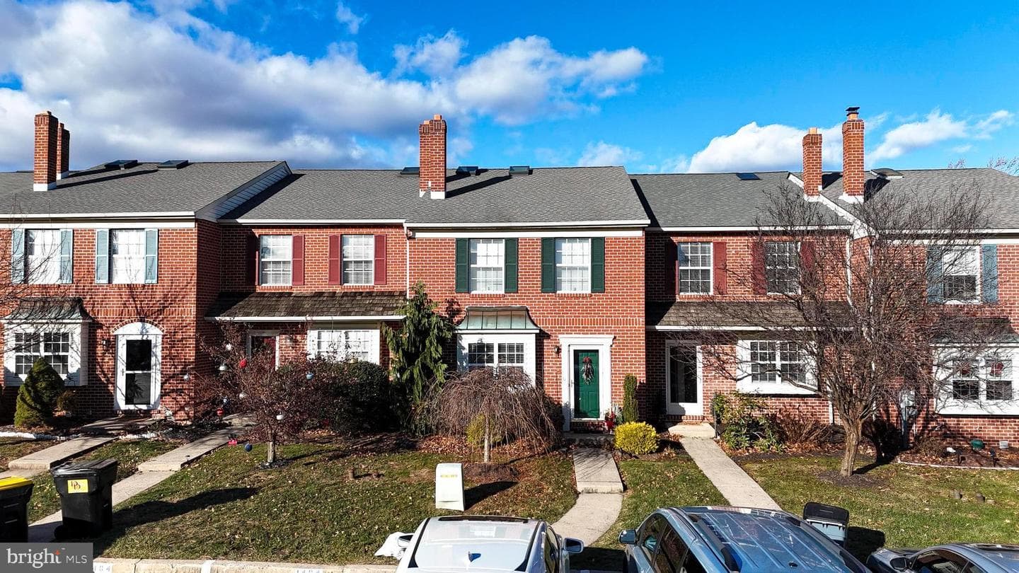 1405 Village Green Drive photo 38
