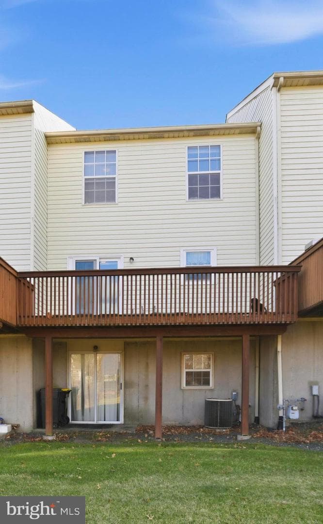 1405 Village Green Drive photo 42