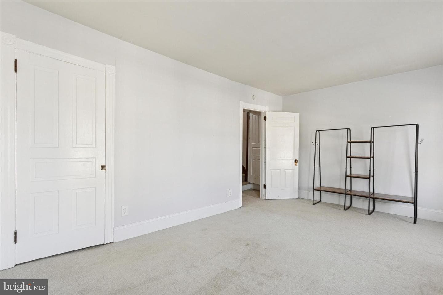 166 W Broad Street photo 23