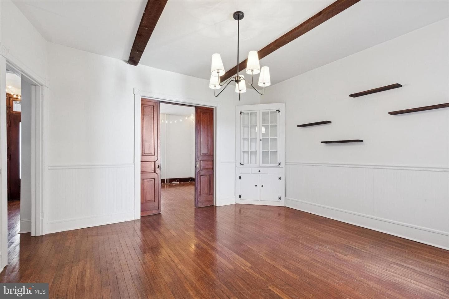 166 W Broad Street photo 6