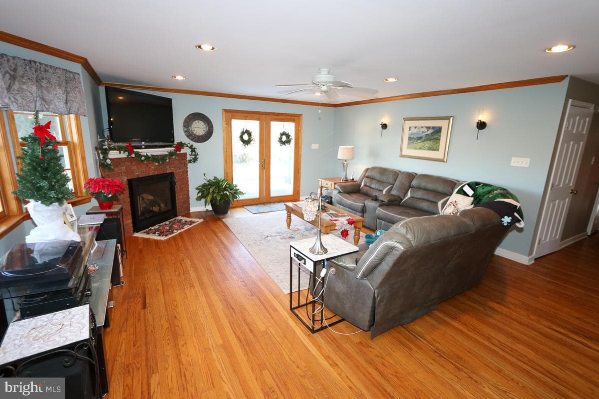 642 Kirkwood Street photo 43