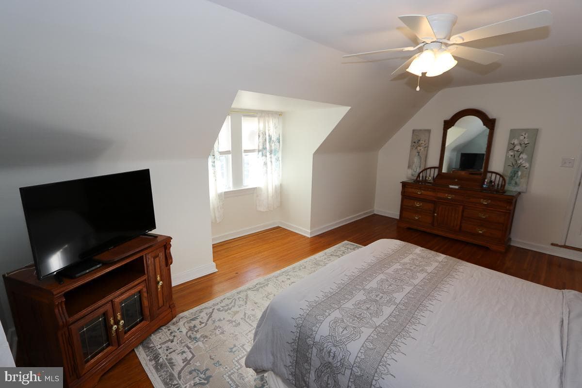 642 Kirkwood Street photo 52
