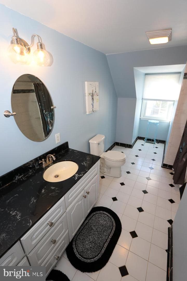 642 Kirkwood Street photo 74