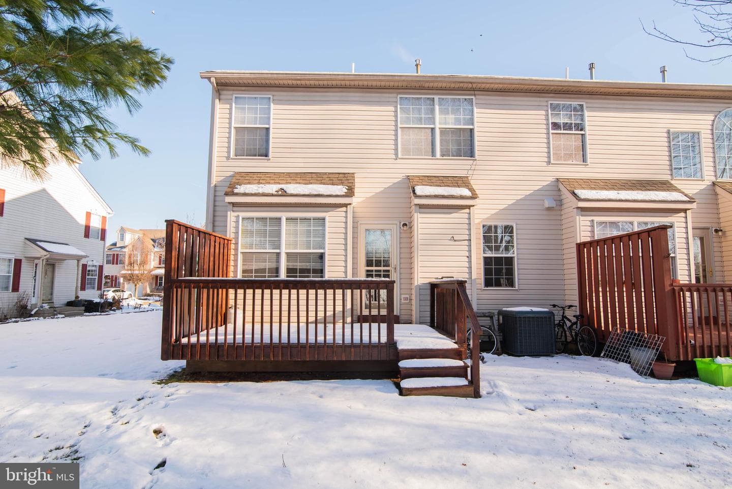 369 Wheatfield Circle photo 9