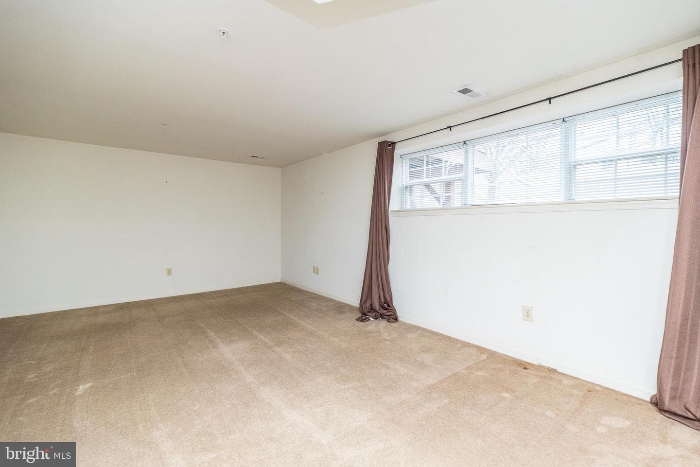 492 Glenn Rose Circle photo 33