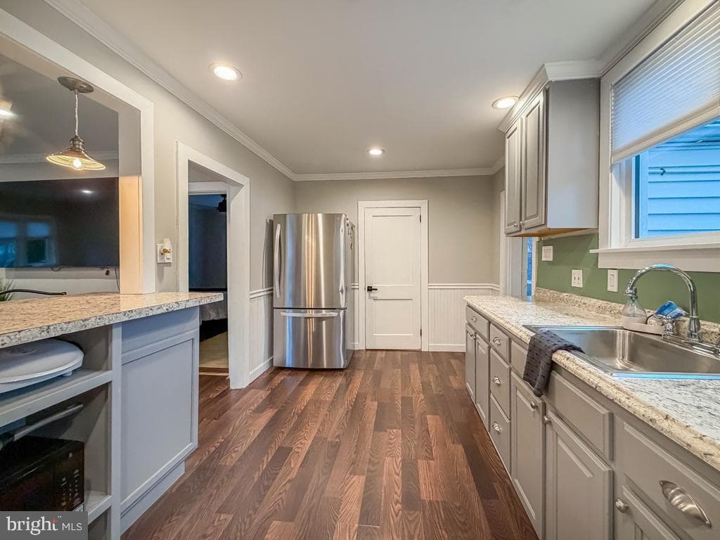 434 Woodland Avenue photo 9