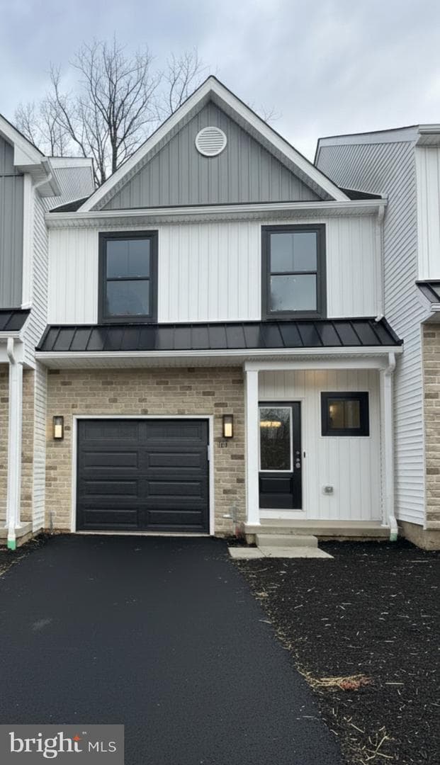 110 Cobblestone Drive #jw 6-38 photo 1