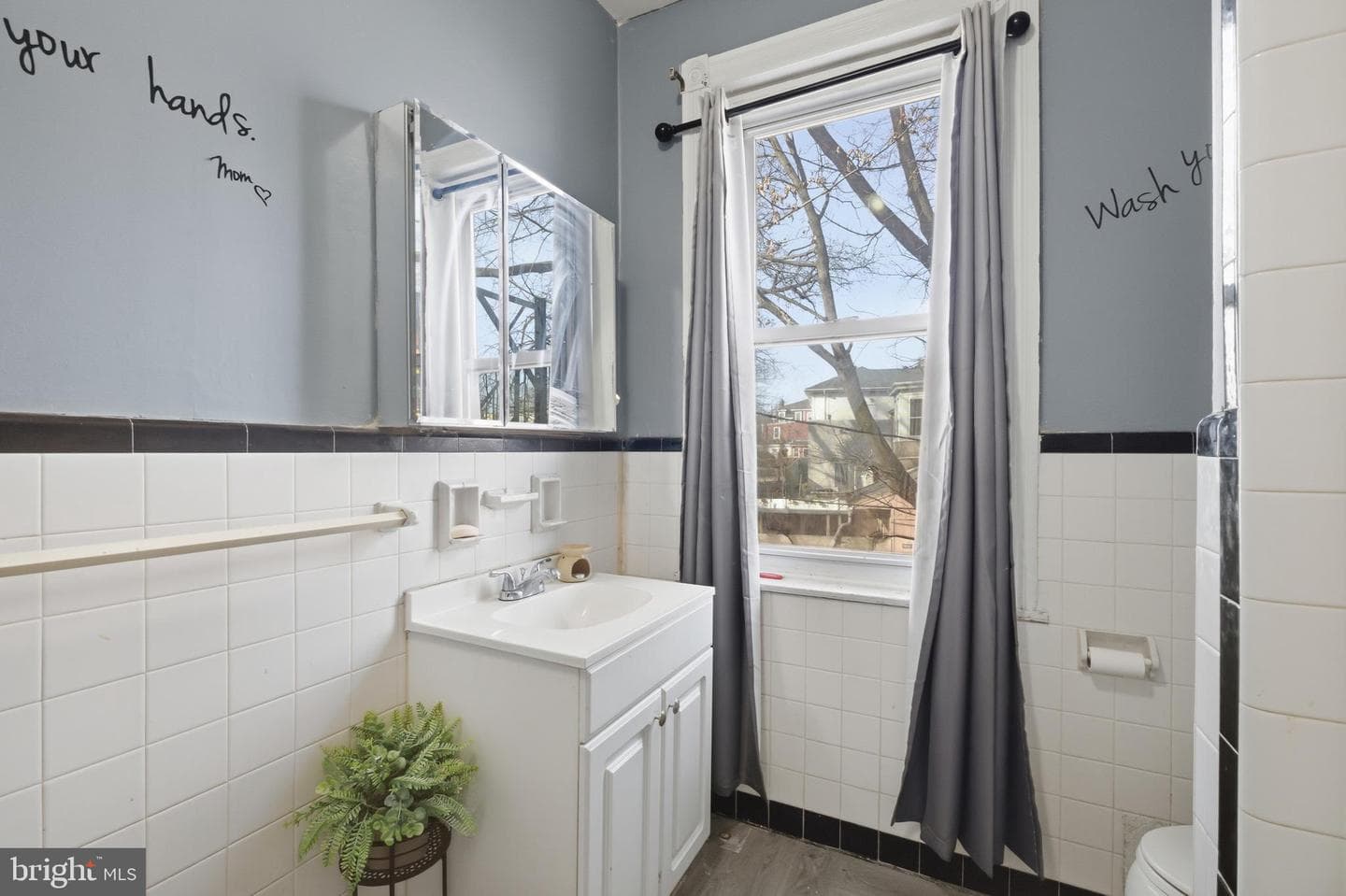 307 Haws Avenue photo 10