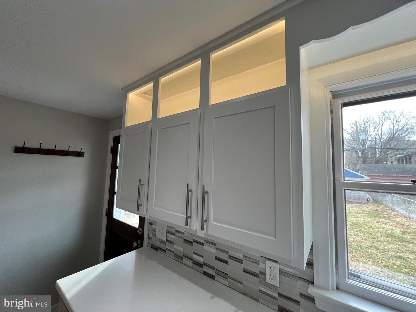 256 Walnut Street photo 27