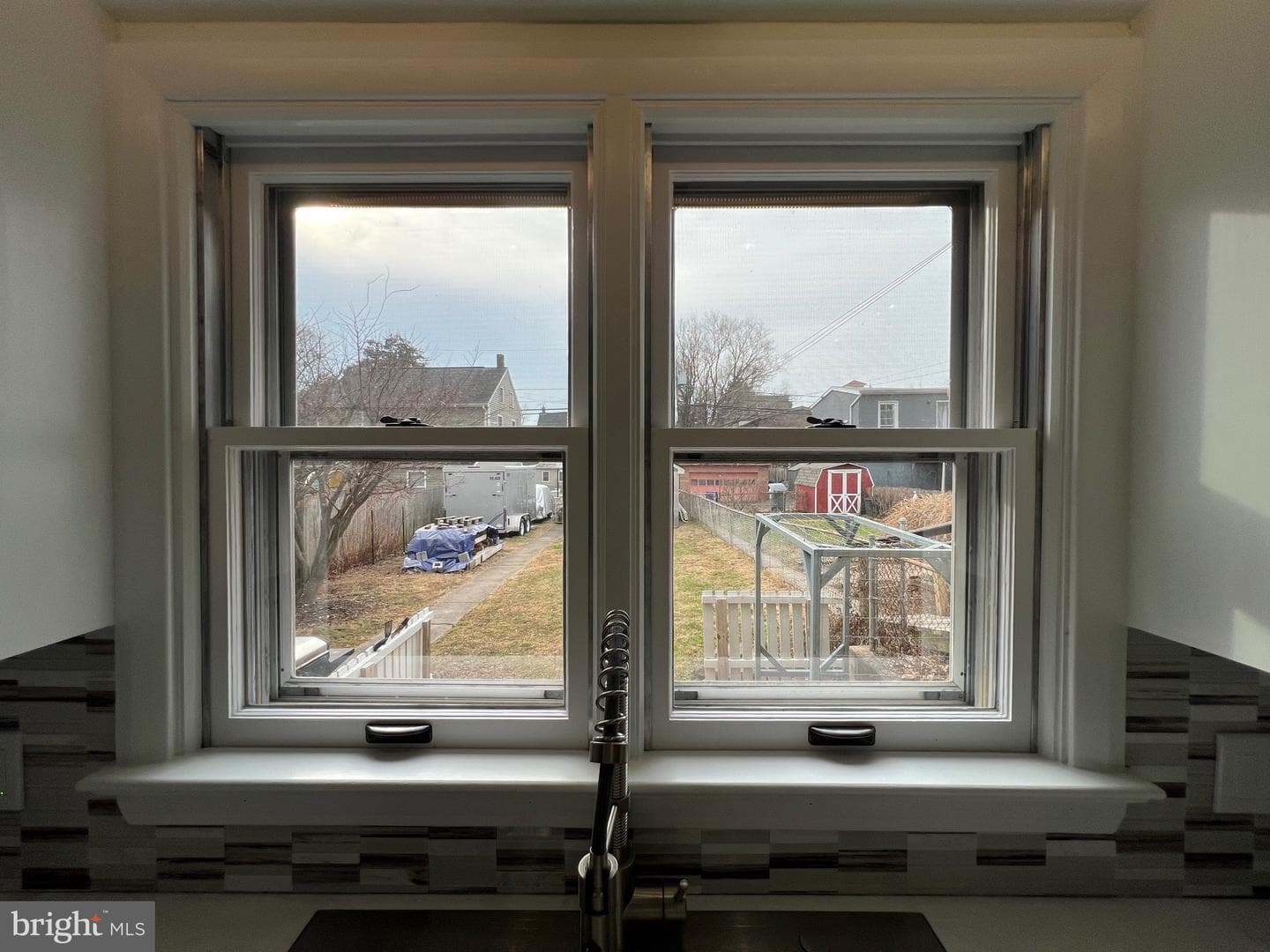 256 Walnut Street photo 28