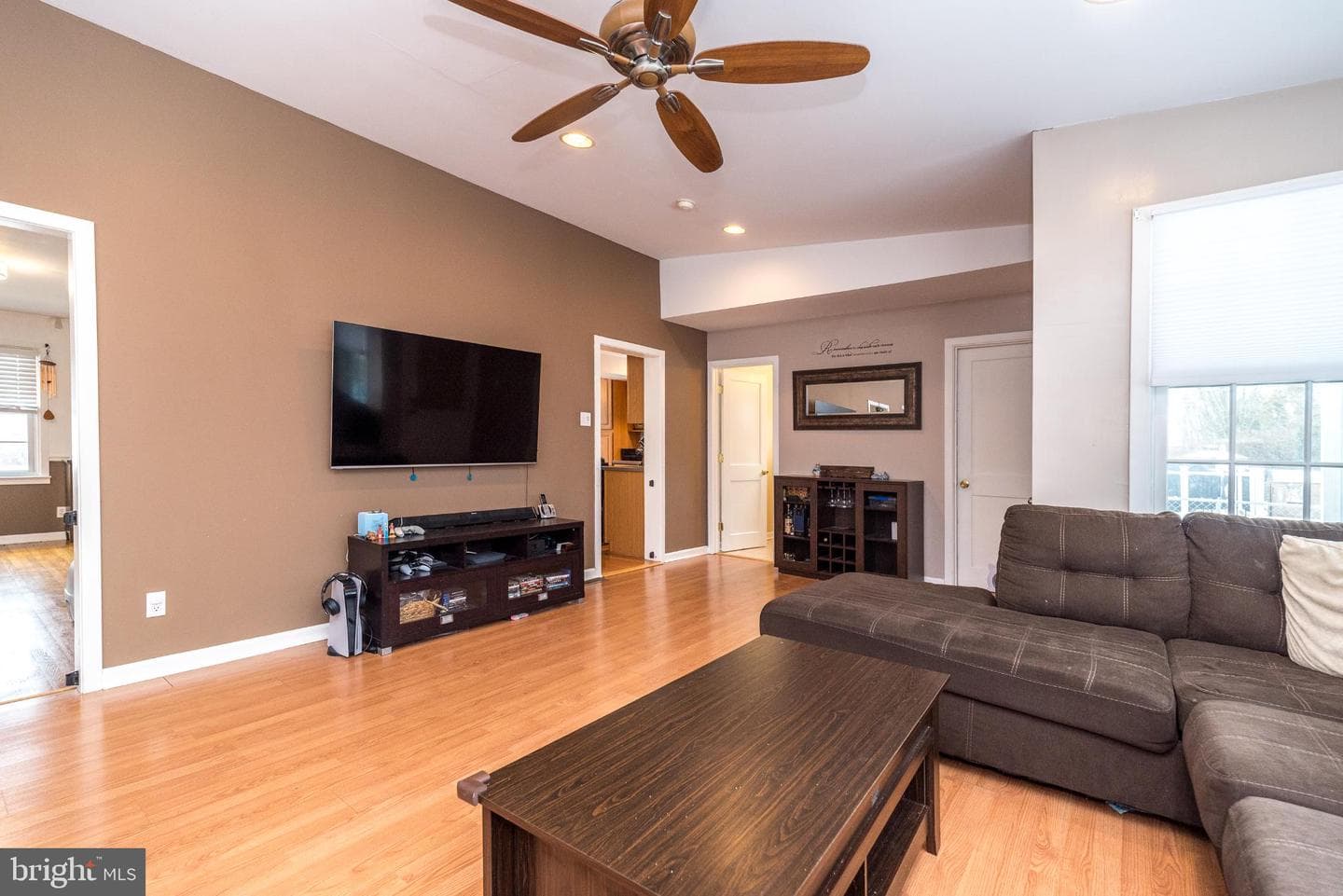 459 Harrison Avenue photo 14