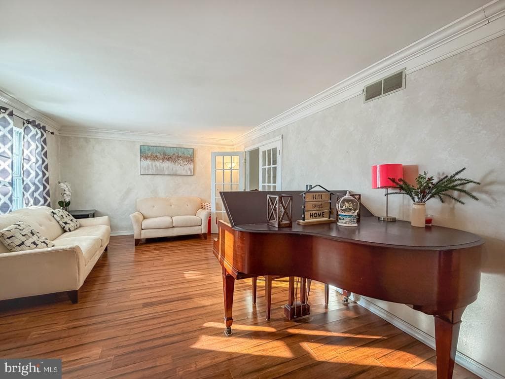 3326 E Hayes Road photo 5