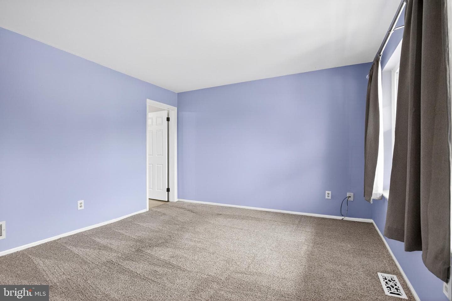 980 Crimson Lane photo 22