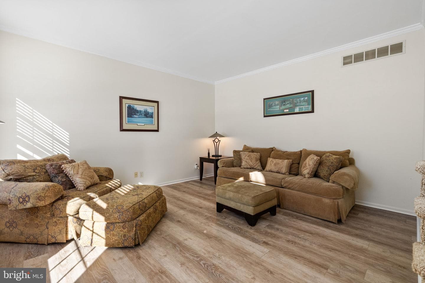 160 Joan Drive photo 10