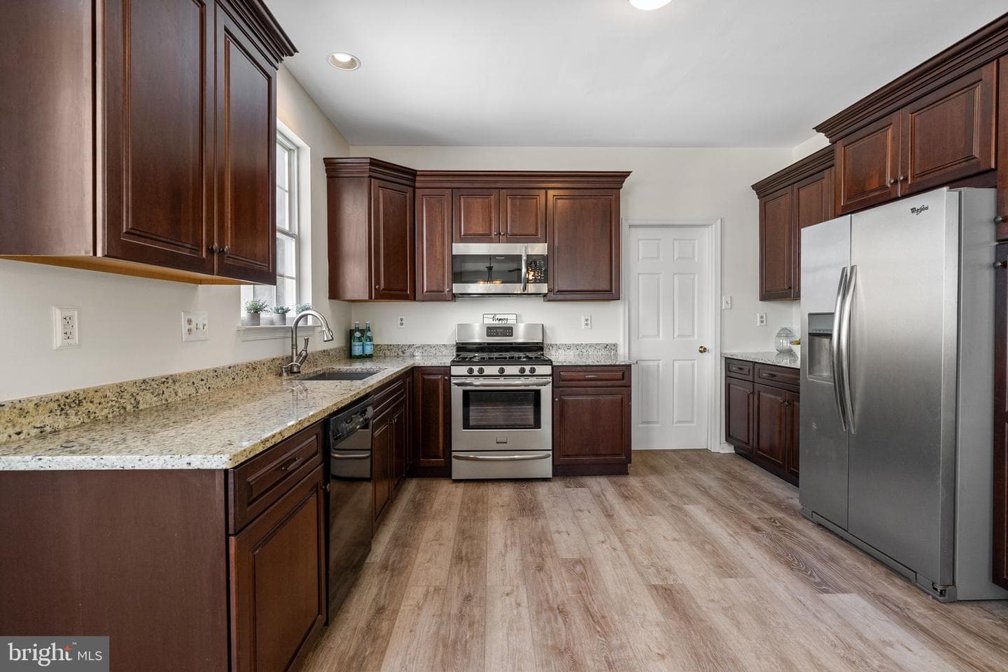 160 Joan Drive photo 19