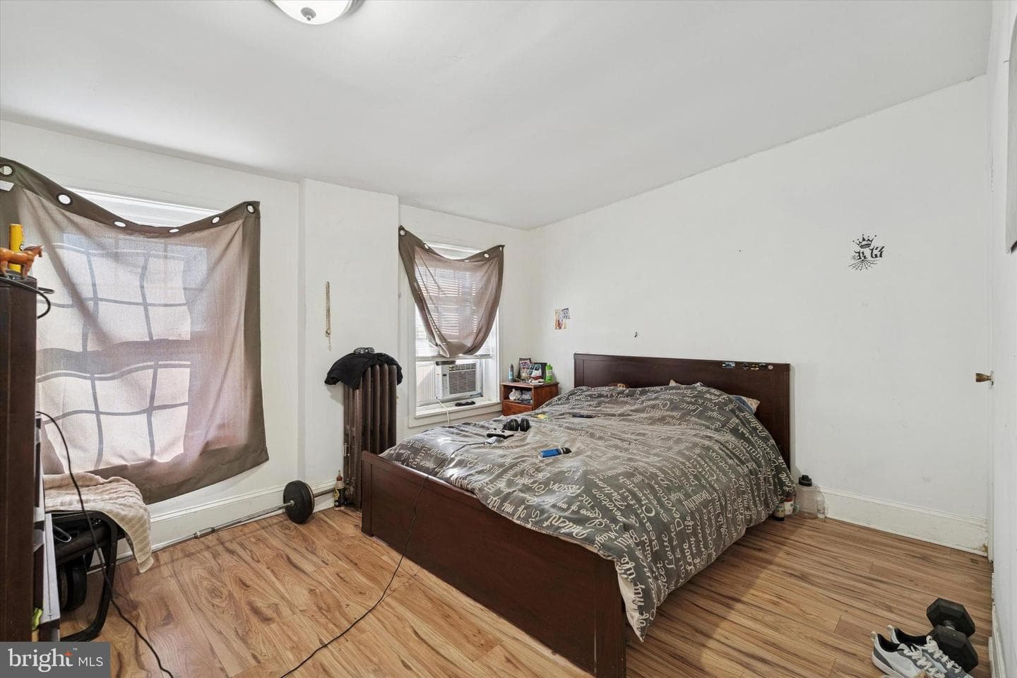 648 Astor Street photo 11