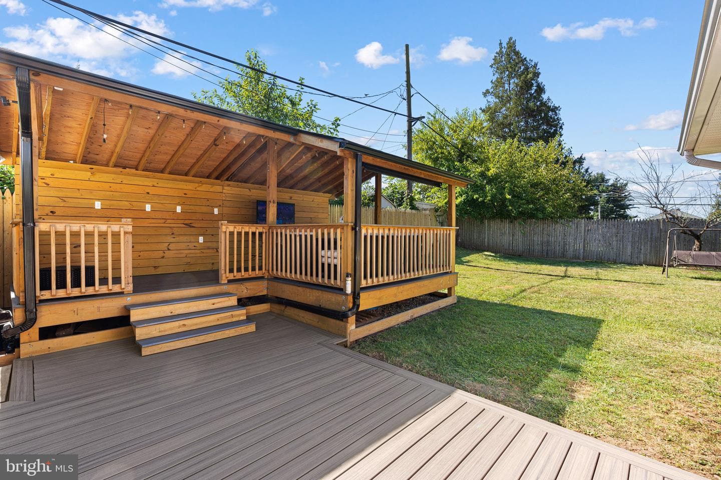 1402 Sterigere photo 35