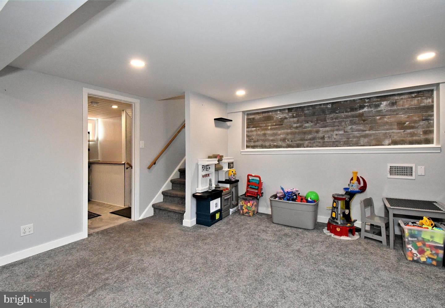 2360 N Parkview Drive photo 50