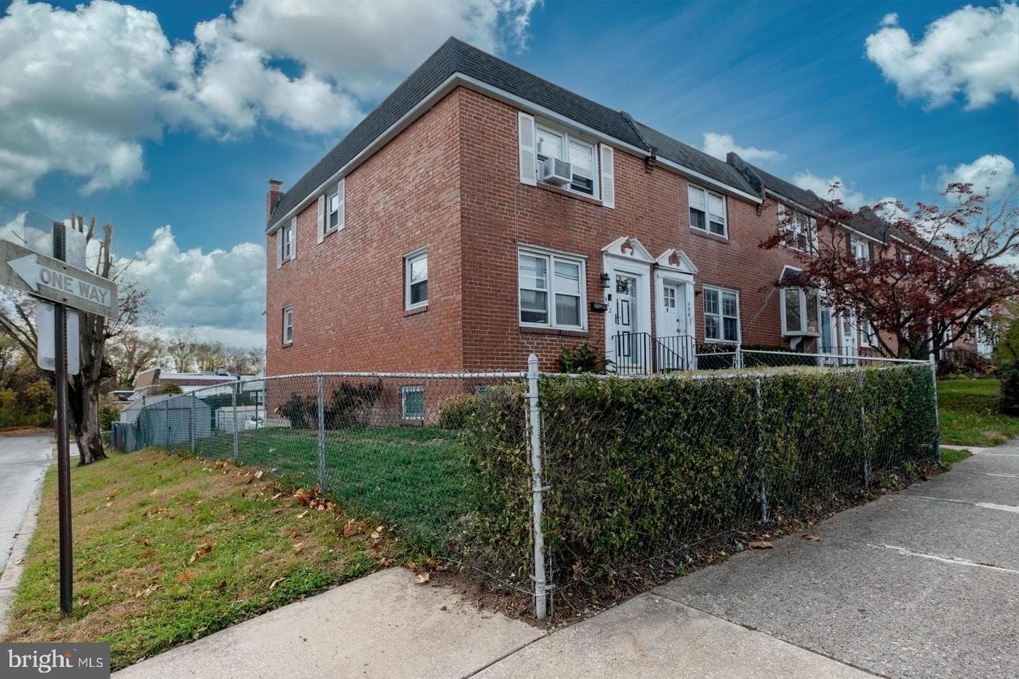 432 E Basin Street photo 33