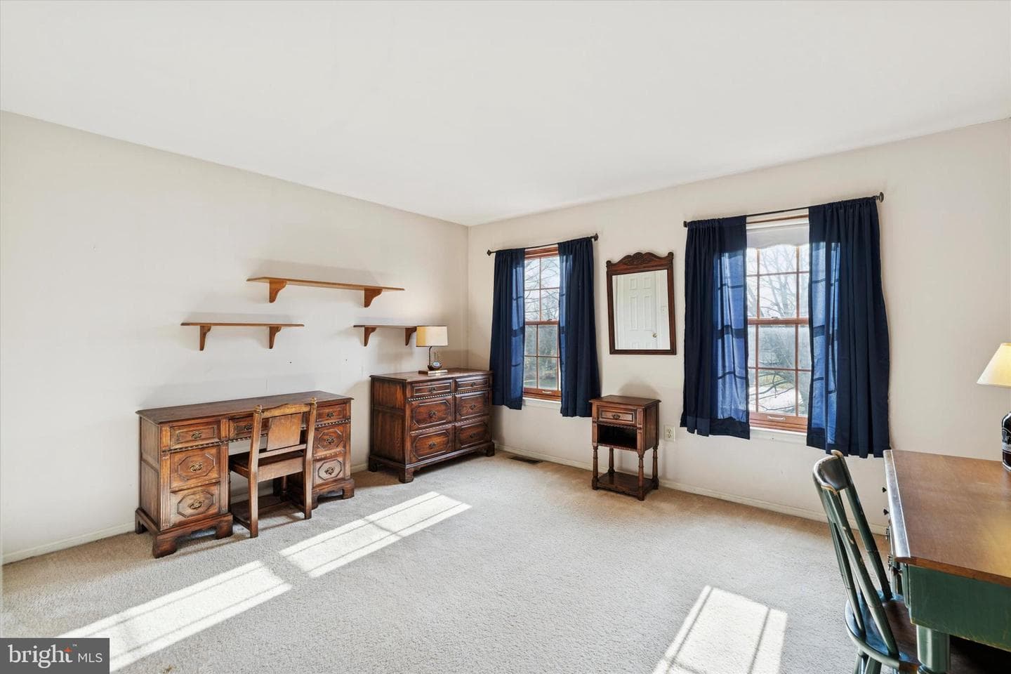 14 Villa Drive photo 33