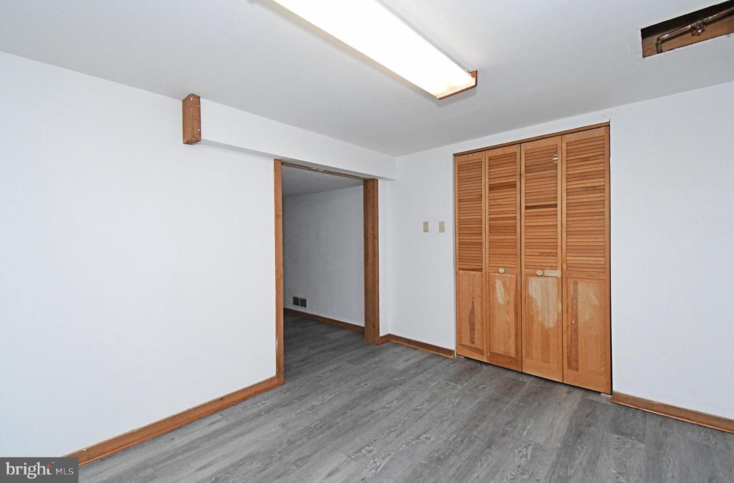 142 Roboda Boulevard photo 47