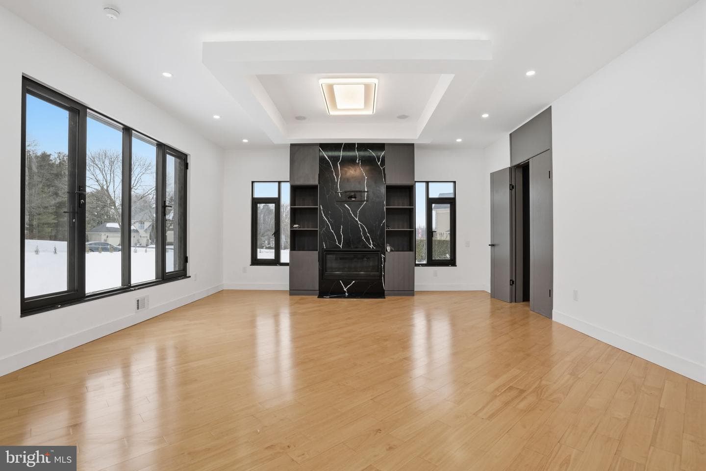1047 Welsh Road photo 10