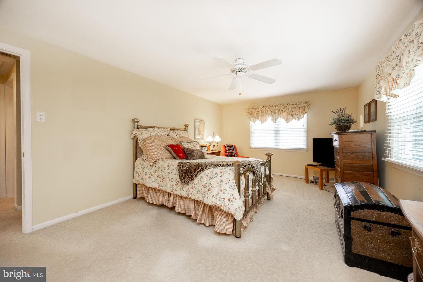124 Russell Circle photo 17