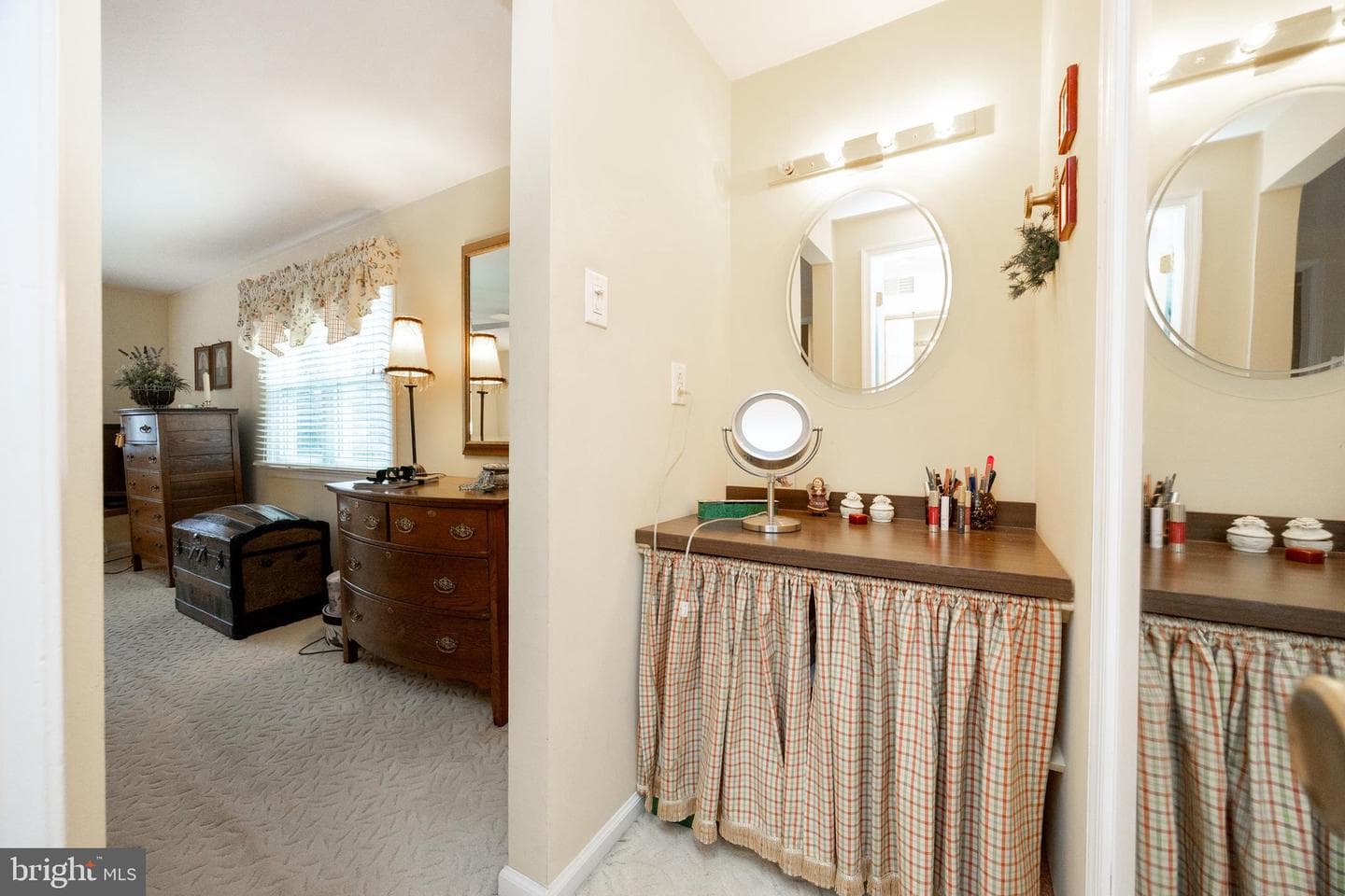 124 Russell Circle photo 19