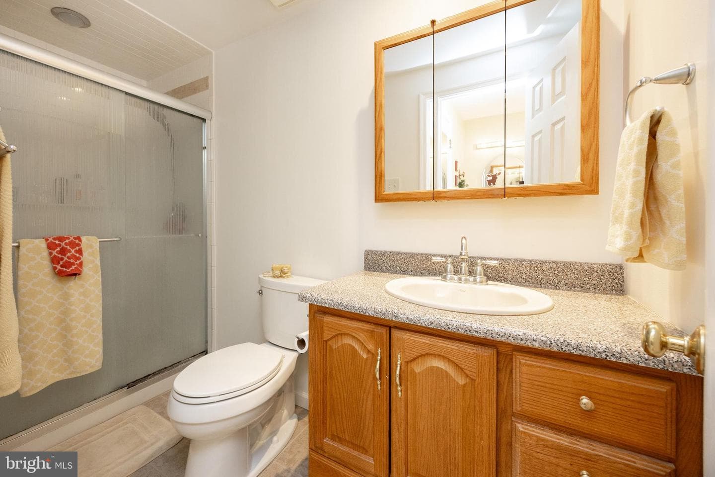 124 Russell Circle photo 20