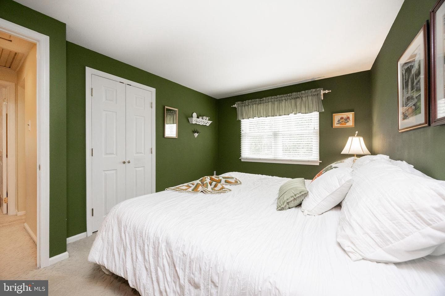 124 Russell Circle photo 24