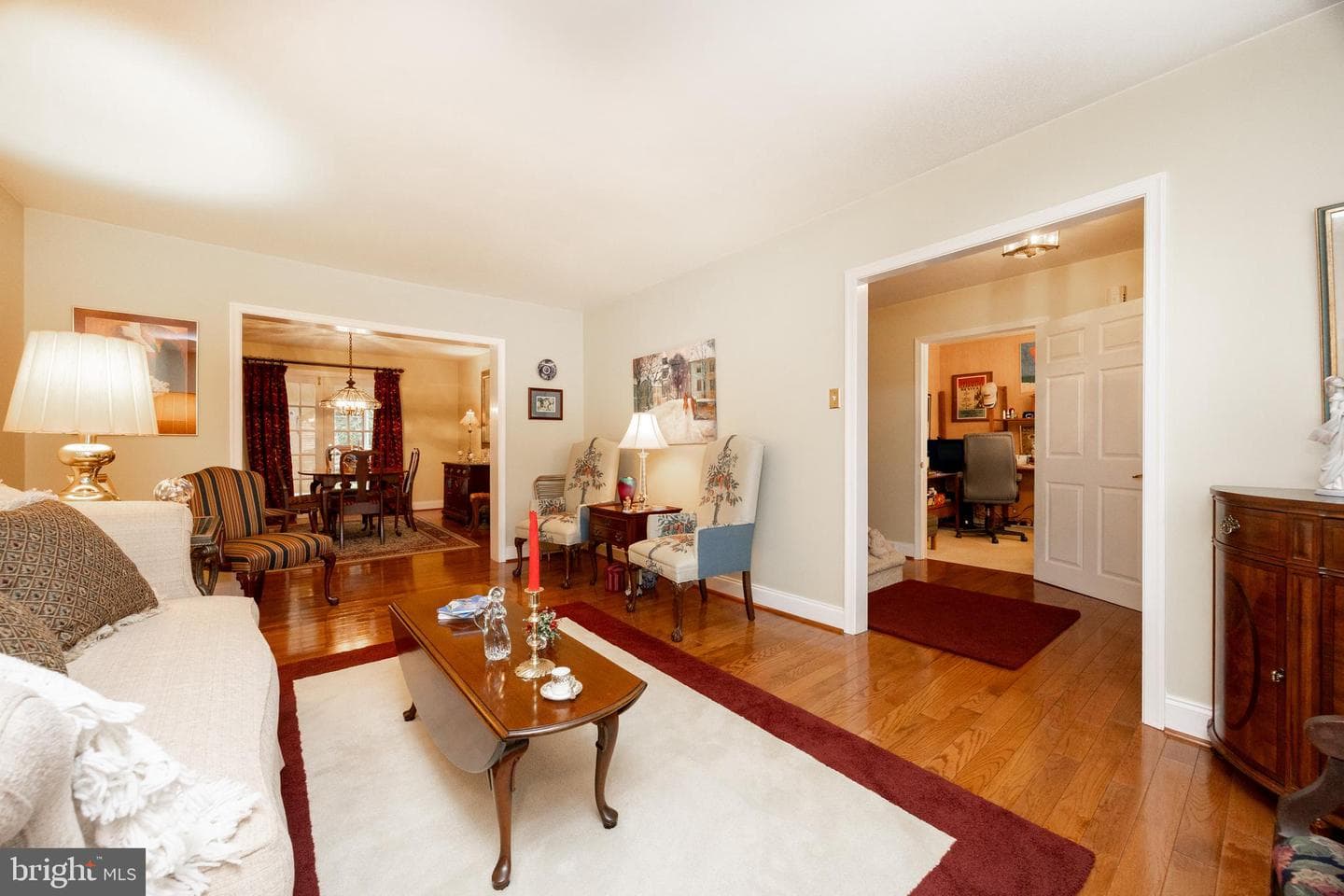 124 Russell Circle photo 6