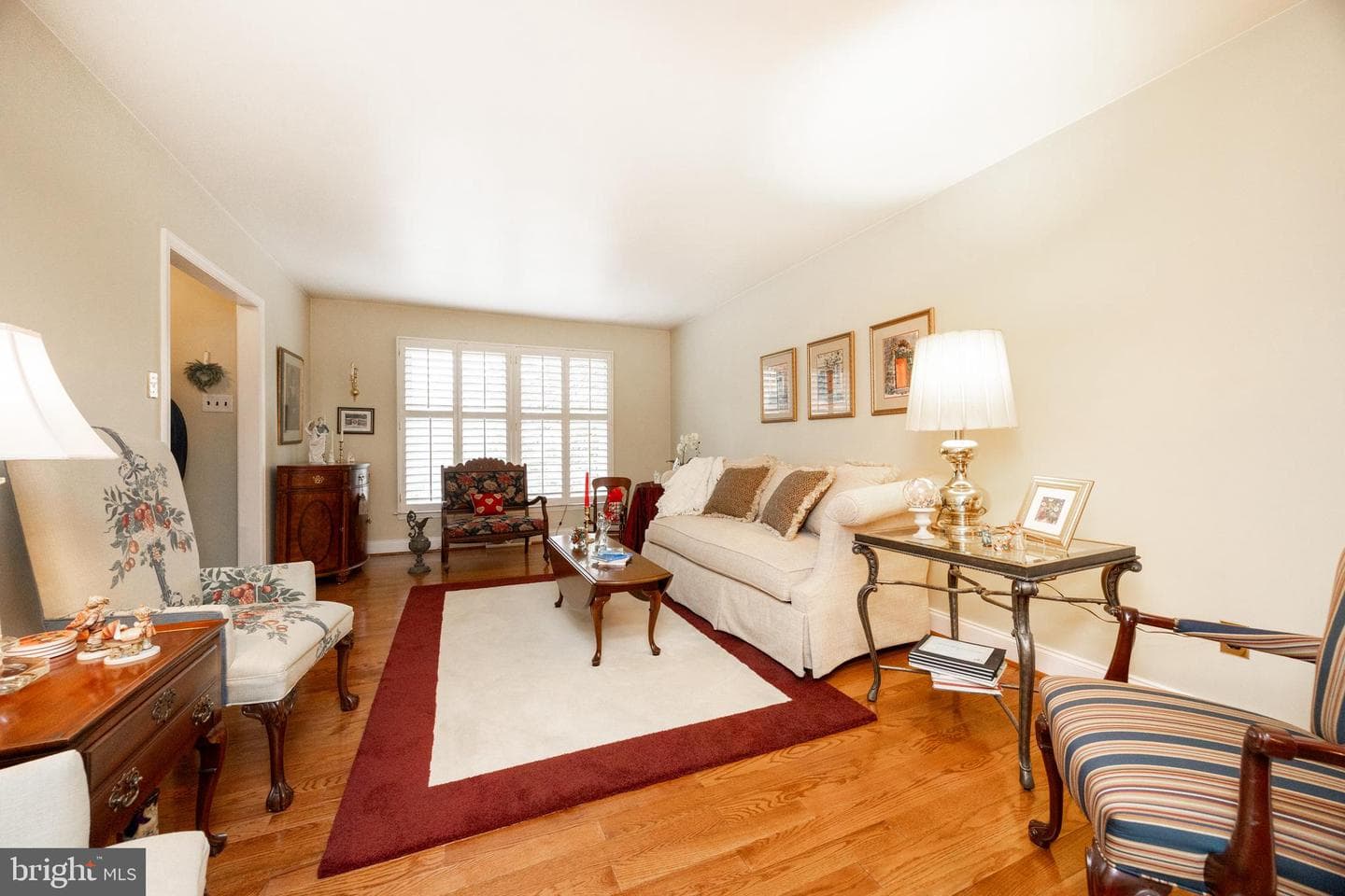124 Russell Circle photo 7