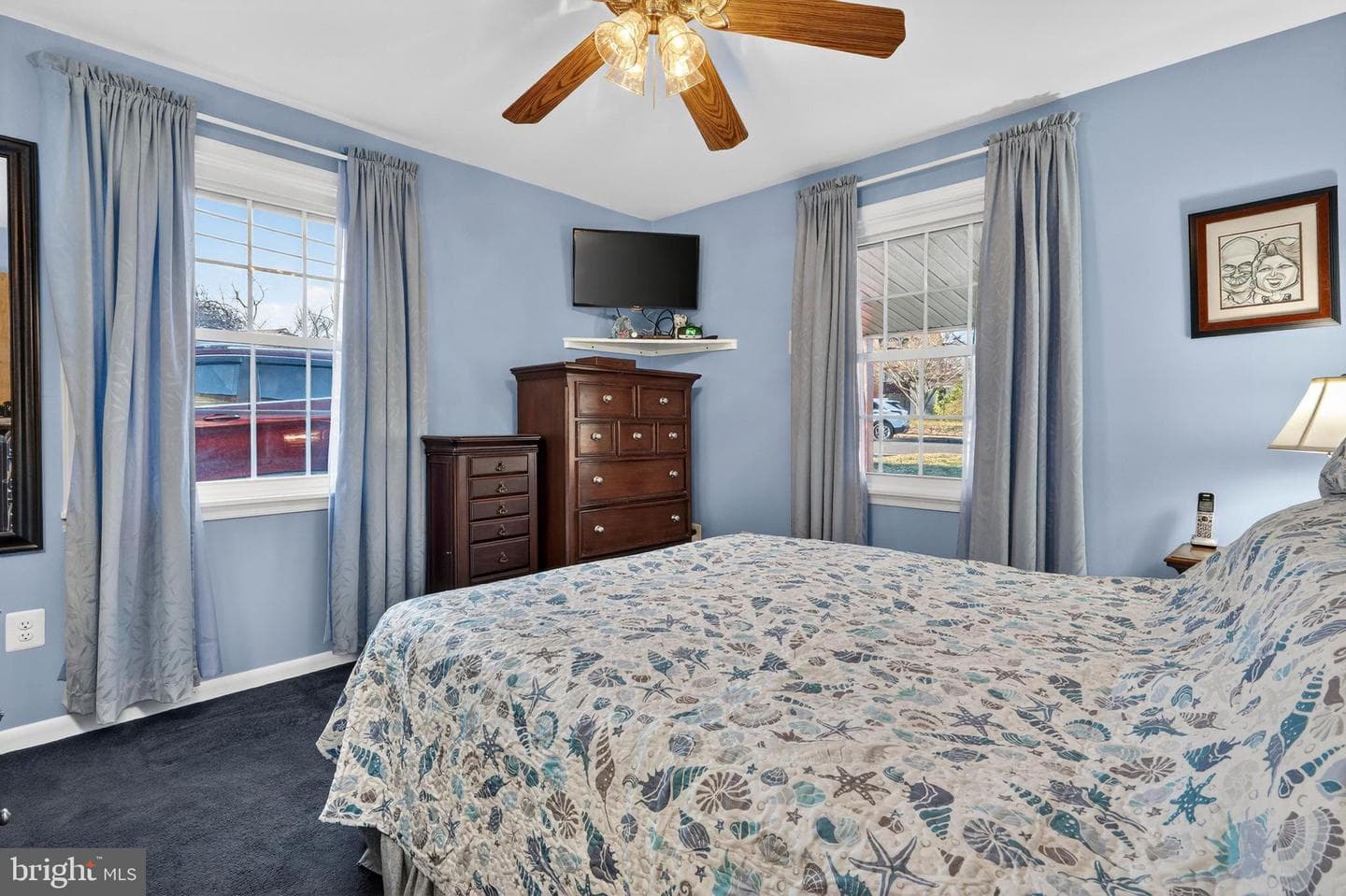 220 Liberty photo 25