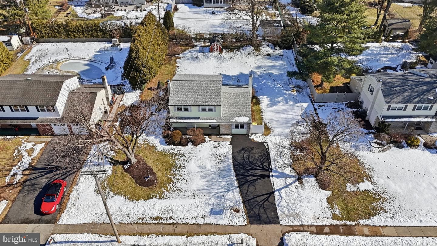 1460 Cathys Lane photo 36