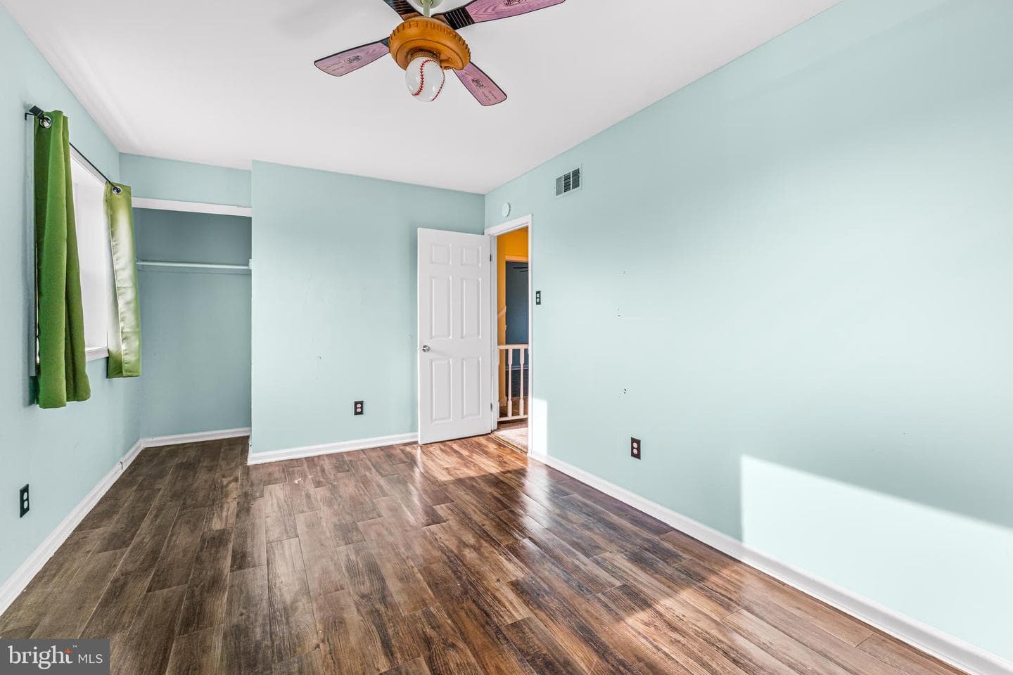 85 Greenwoods Drive photo 16