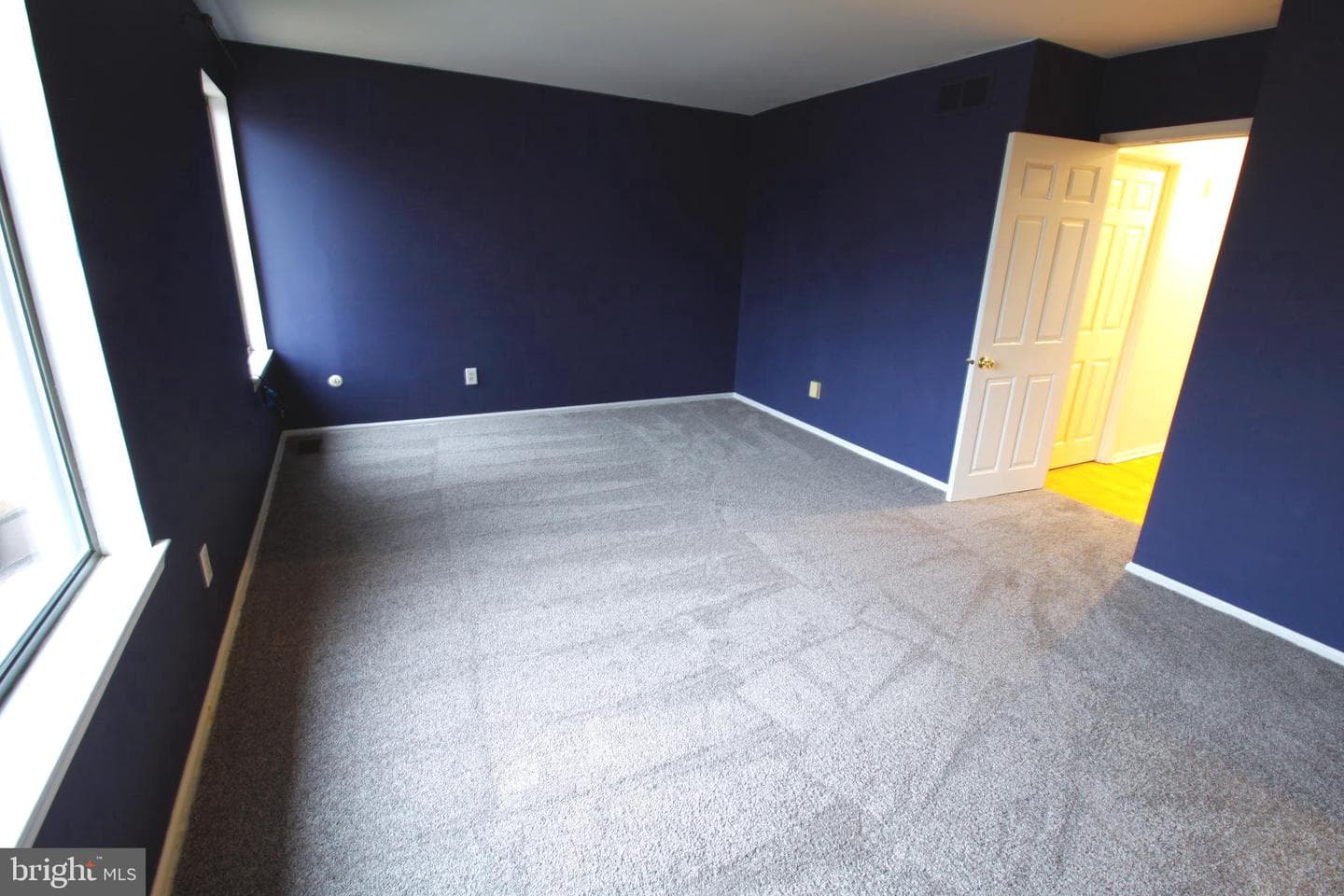 2402 Honey Run Road photo 24