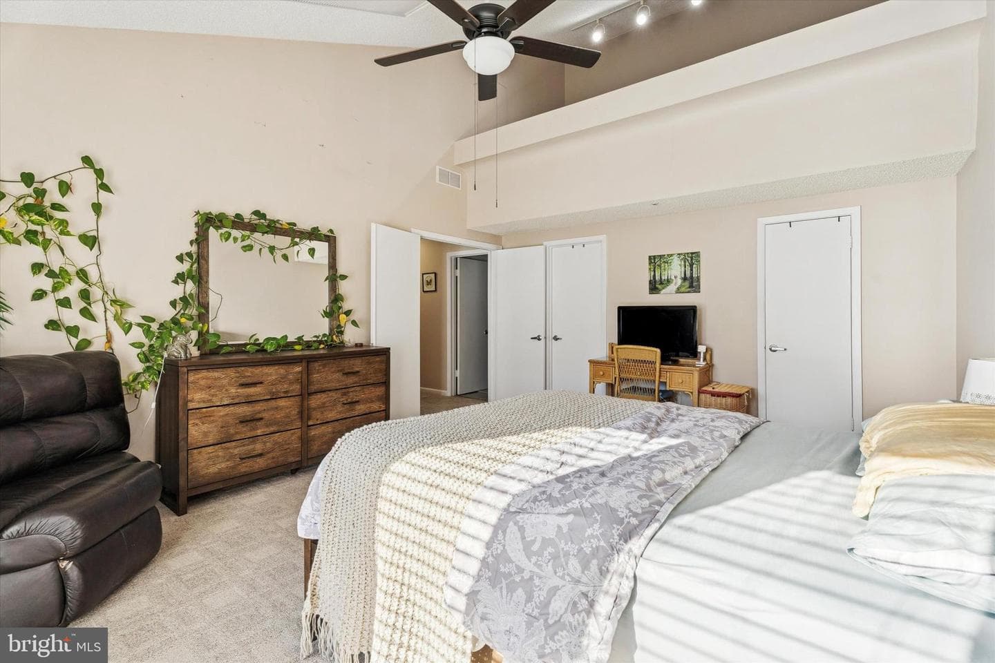 1606 Naomis Court #1606 photo 7