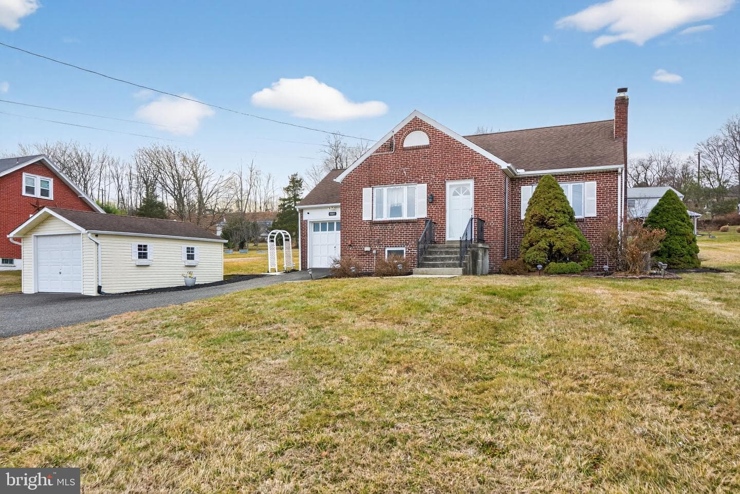 1361 N State Street photo 4