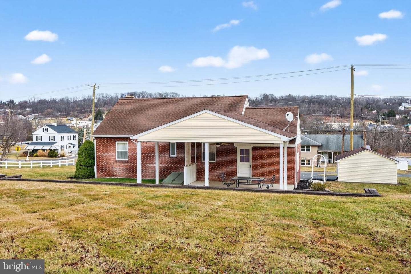 1361 N State Street photo 8