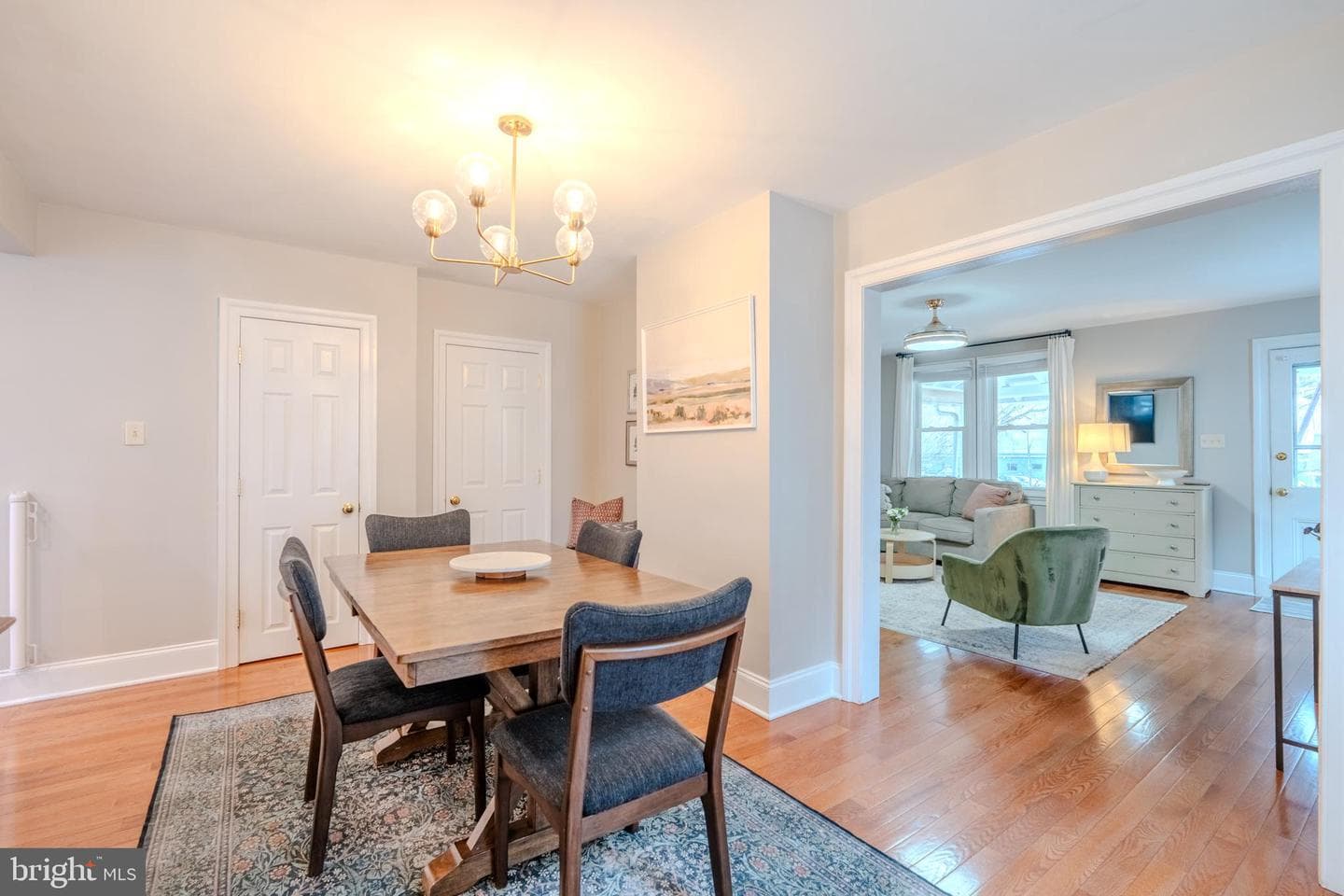 315 W Spring Avenue photo 9