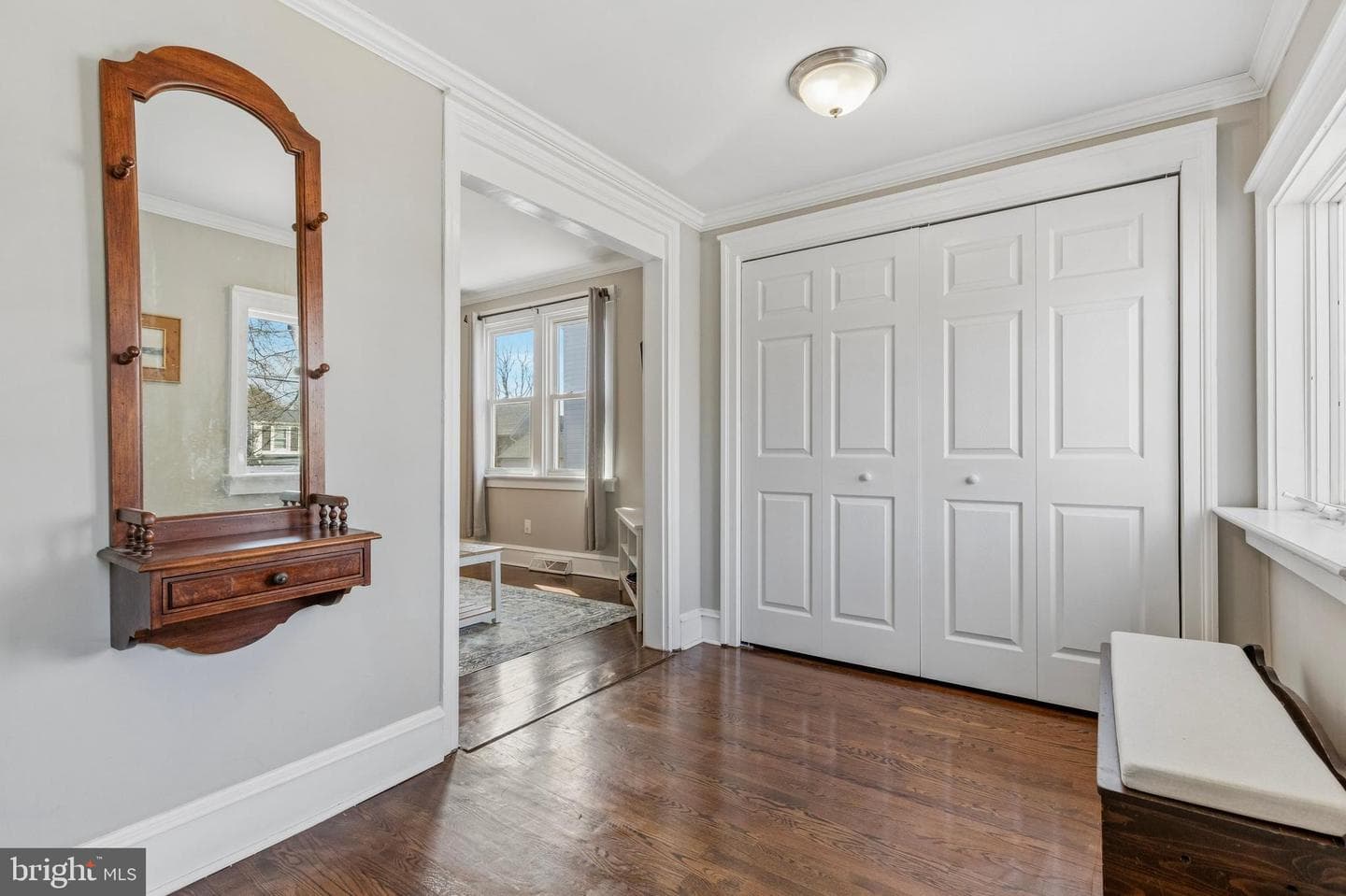 747 Tennis Avenue photo 4