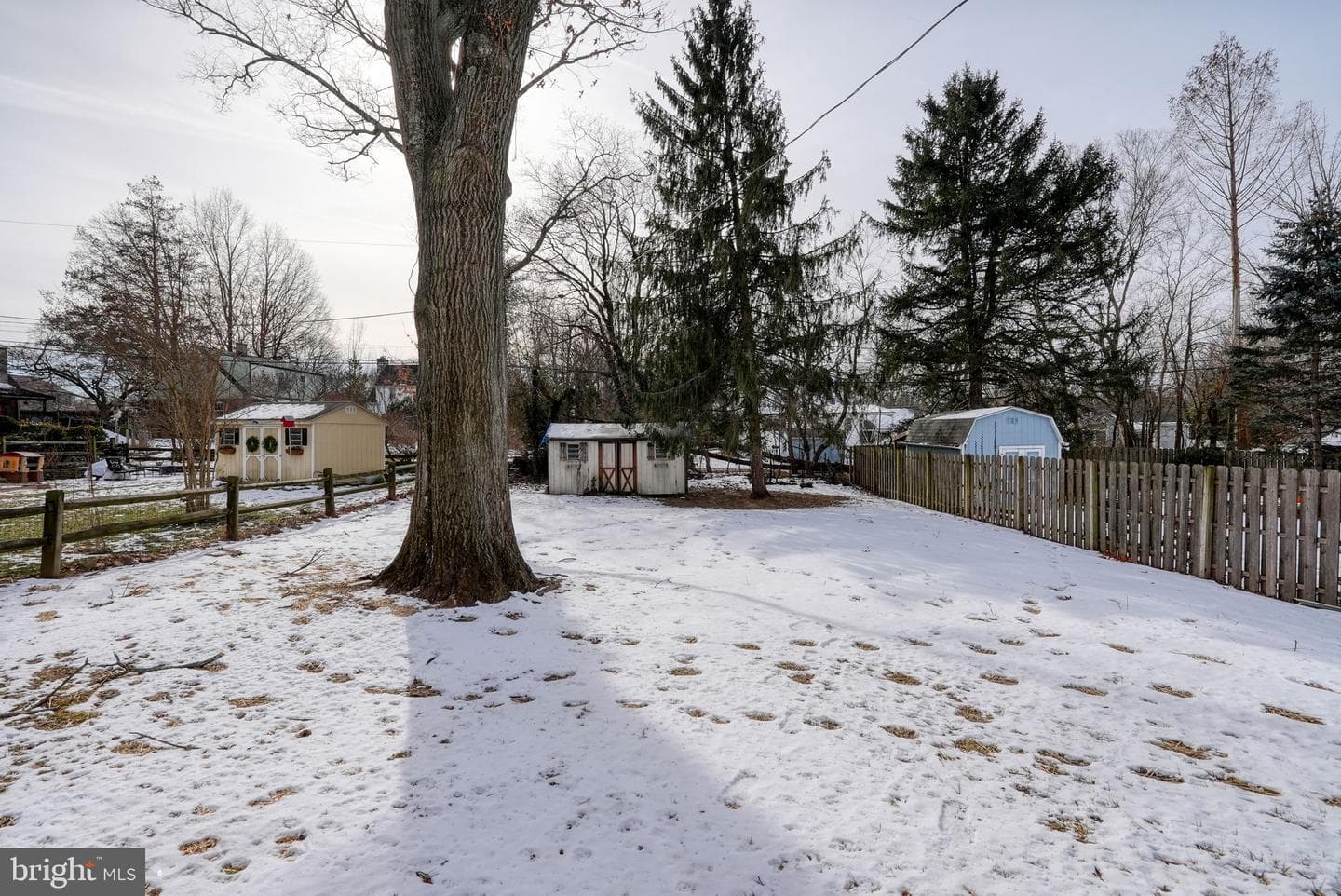 627 Argyle Avenue photo 6