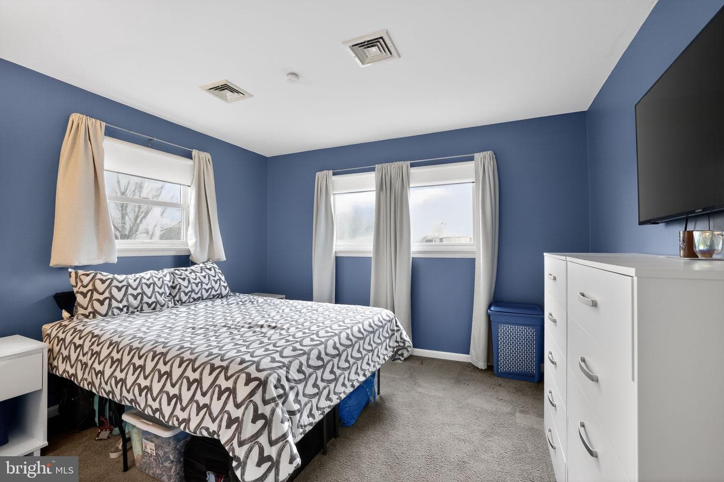 313 W Walnut Street photo 12