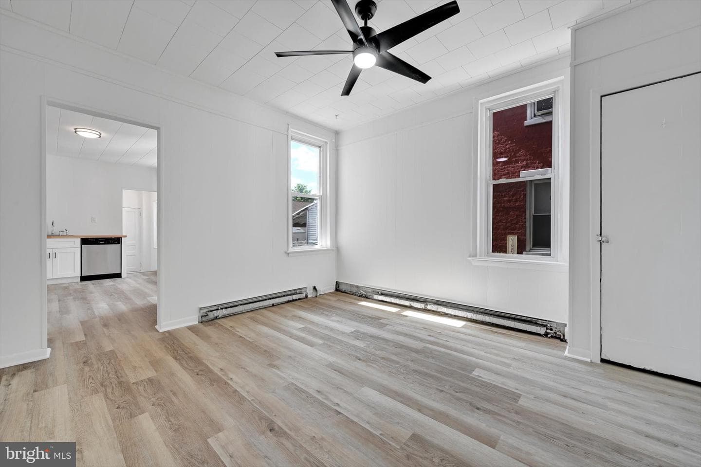 170 S Franklin Street photo 9