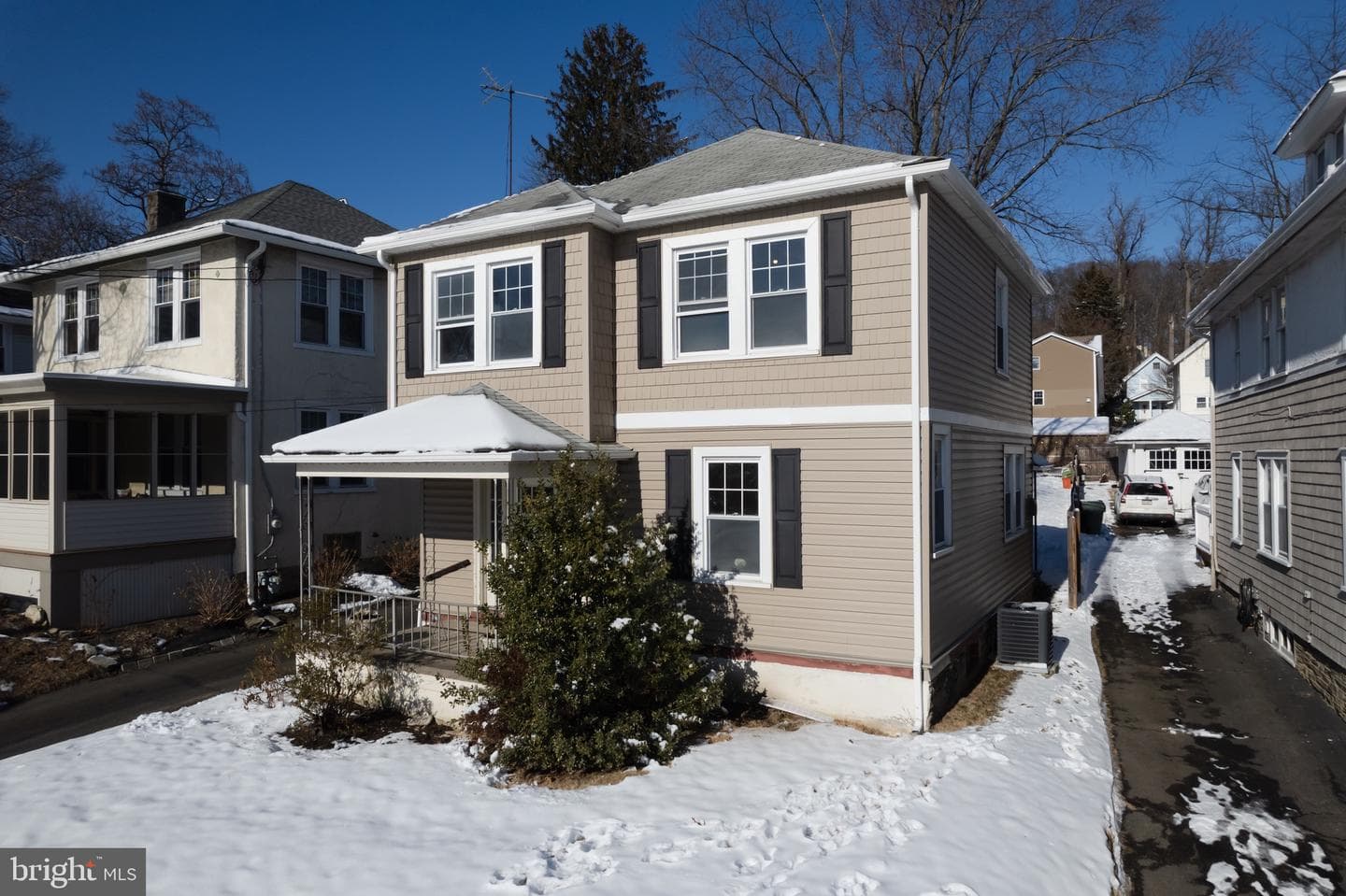 2423 Jenkintown Road photo 27