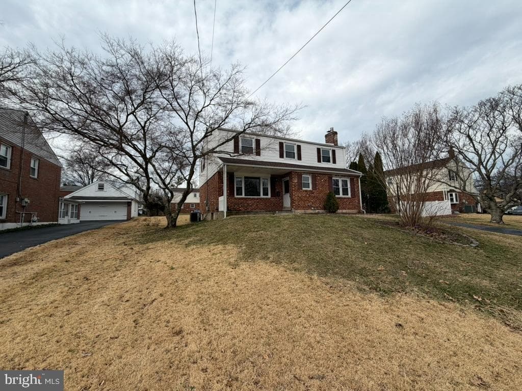 725 Springdell Road photo 2