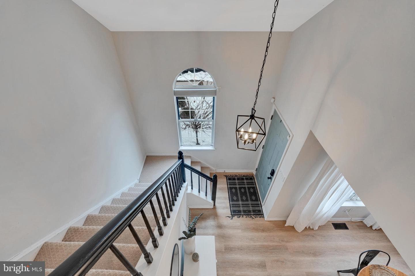 201 Stratford Court photo 22