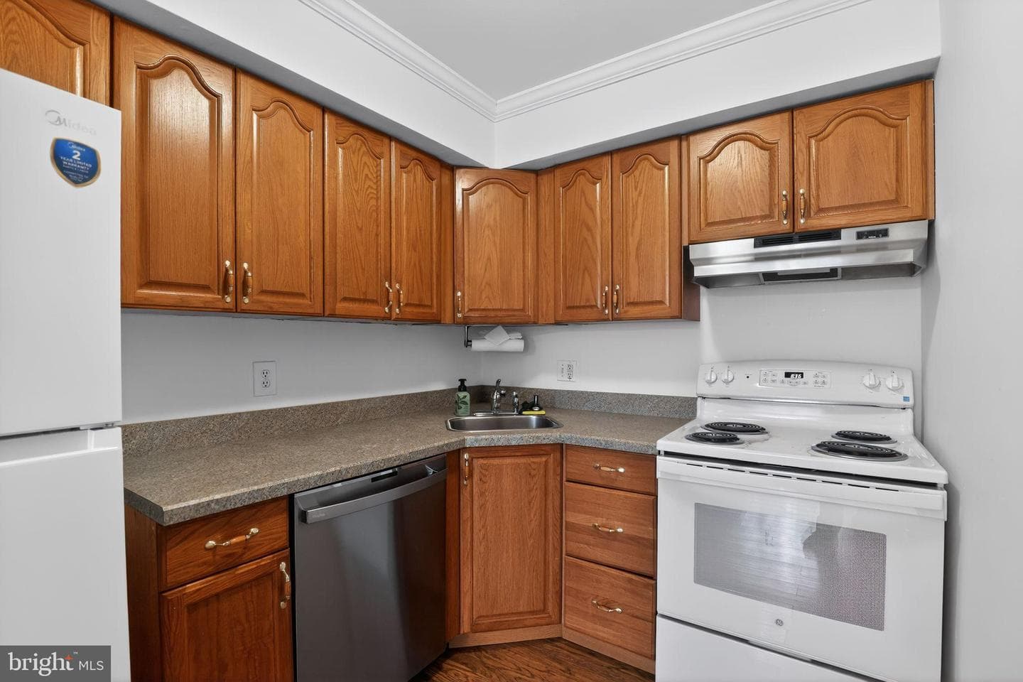 325 S Warminster Road #a-8 Bldg 1 photo 12