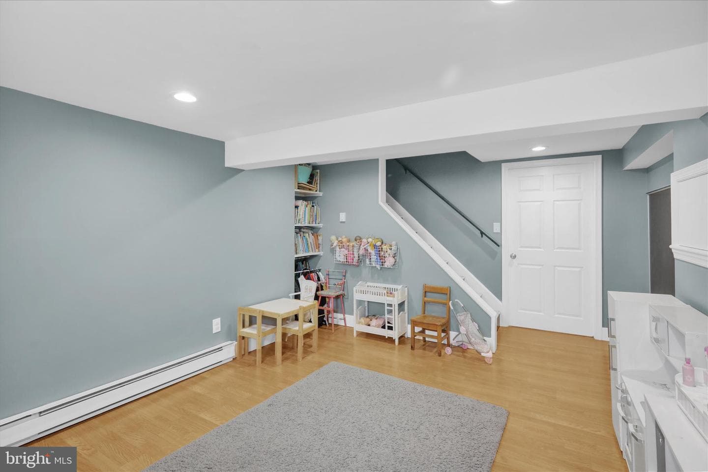 136 Reynolds Avenue photo 21