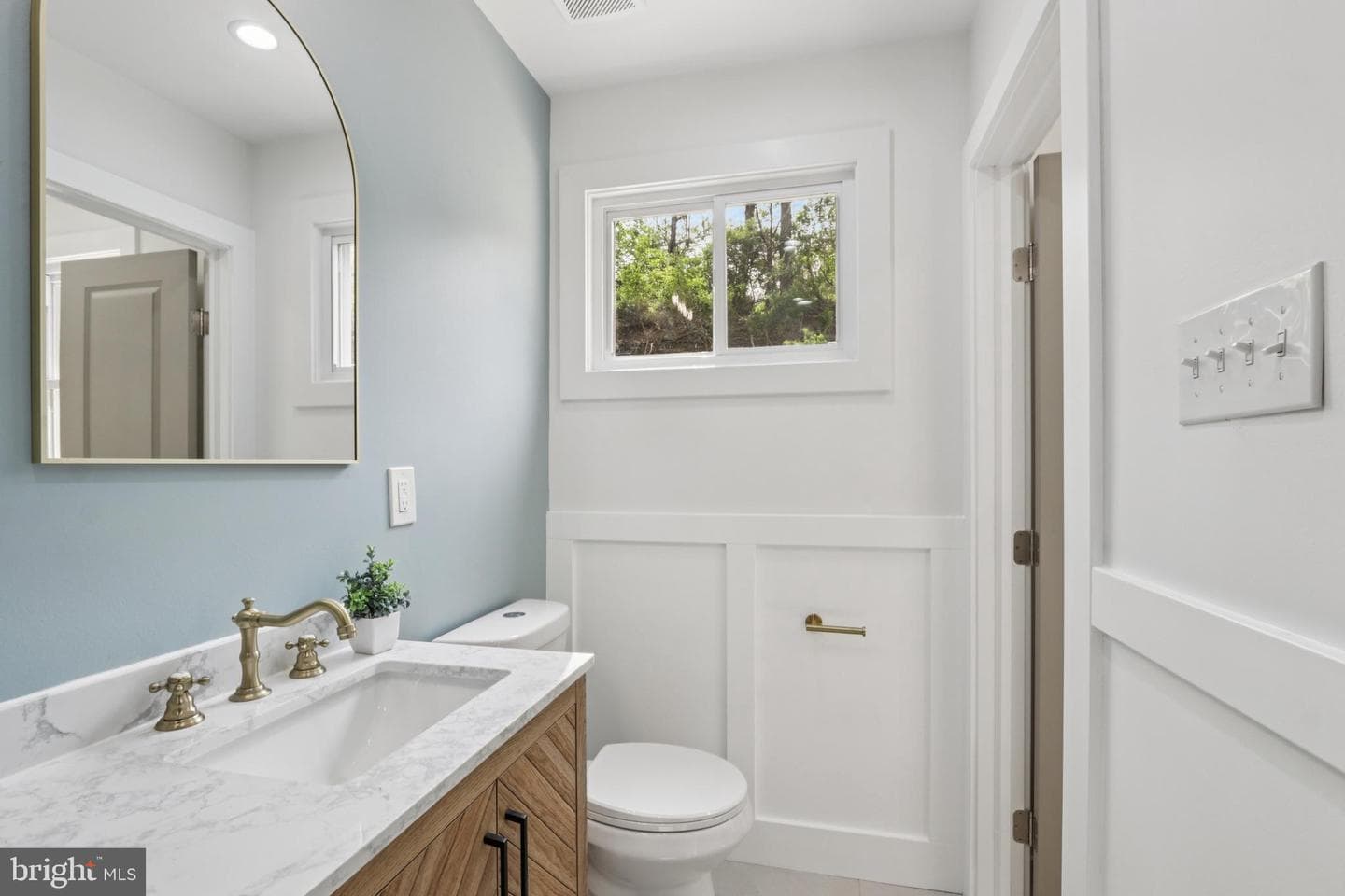 1306 Stotesbury Avenue photo 24